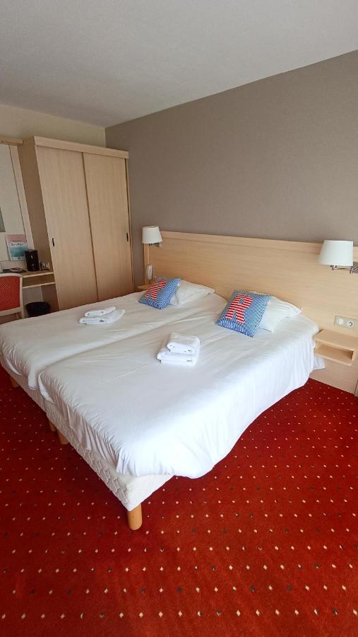Hotel Breiz Armor Pouldreuzic Esterno foto